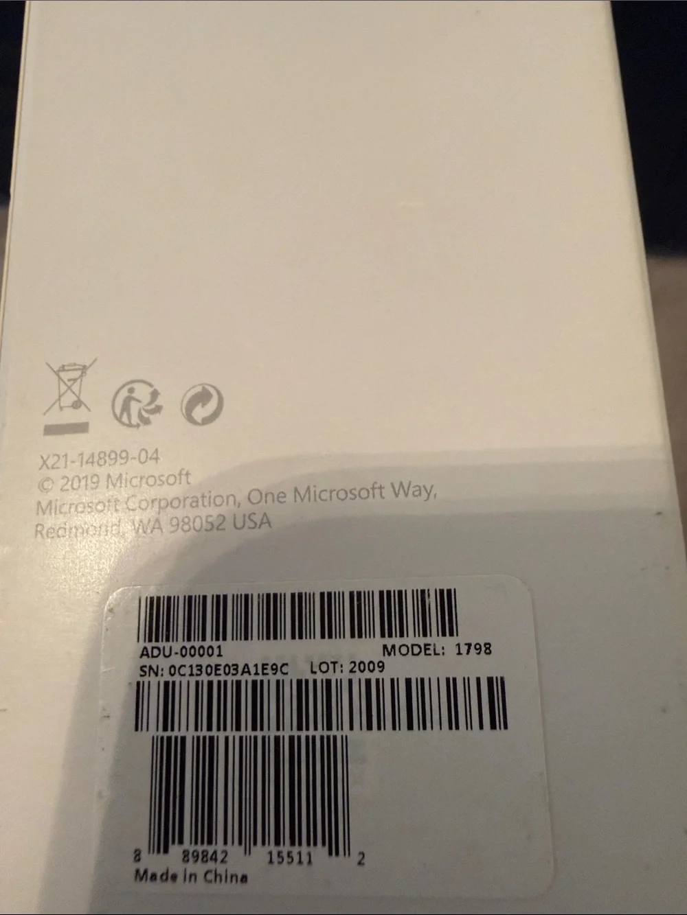 Microsoft Surface 102W Power Supply - Picture 4 of 4